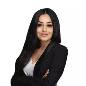 Andrea Flores, Montreal, Real Estate Agent